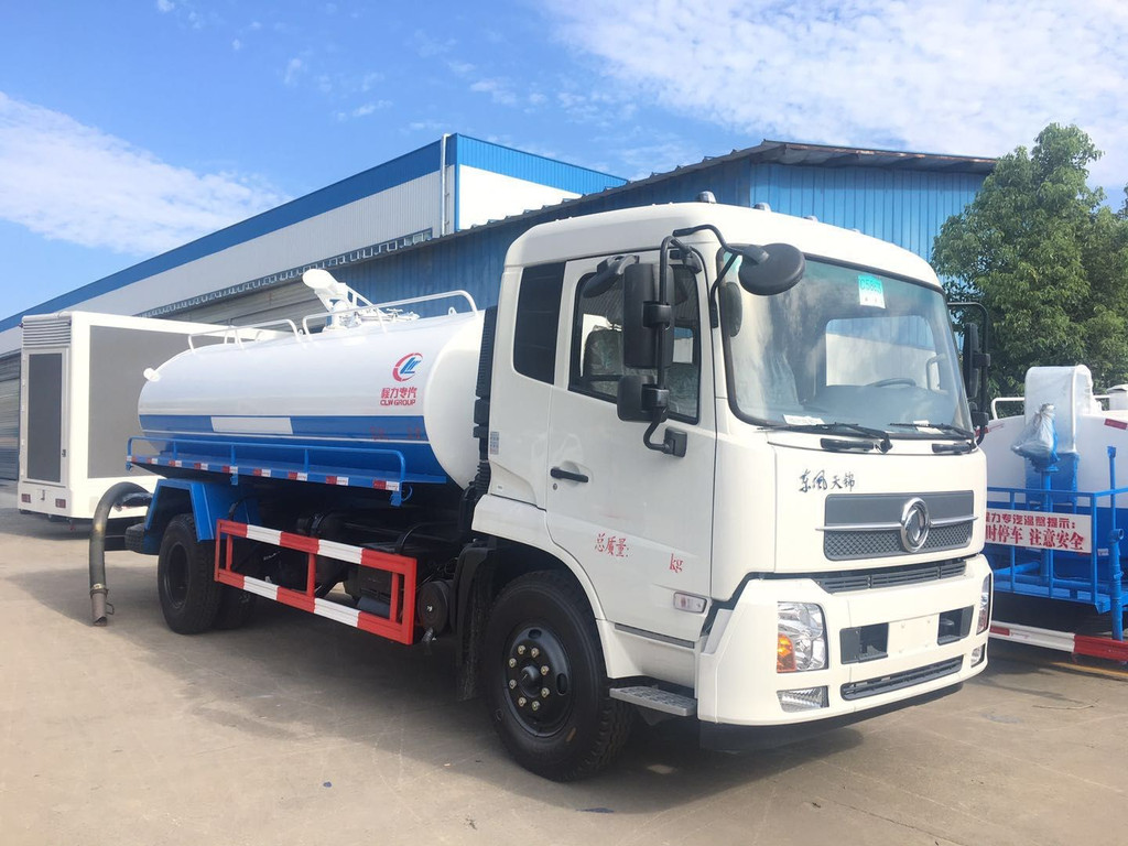 邯鄲程力威牌東風天錦吸糞車 高效環(huán)保的城市環(huán)衛(wèi)利器